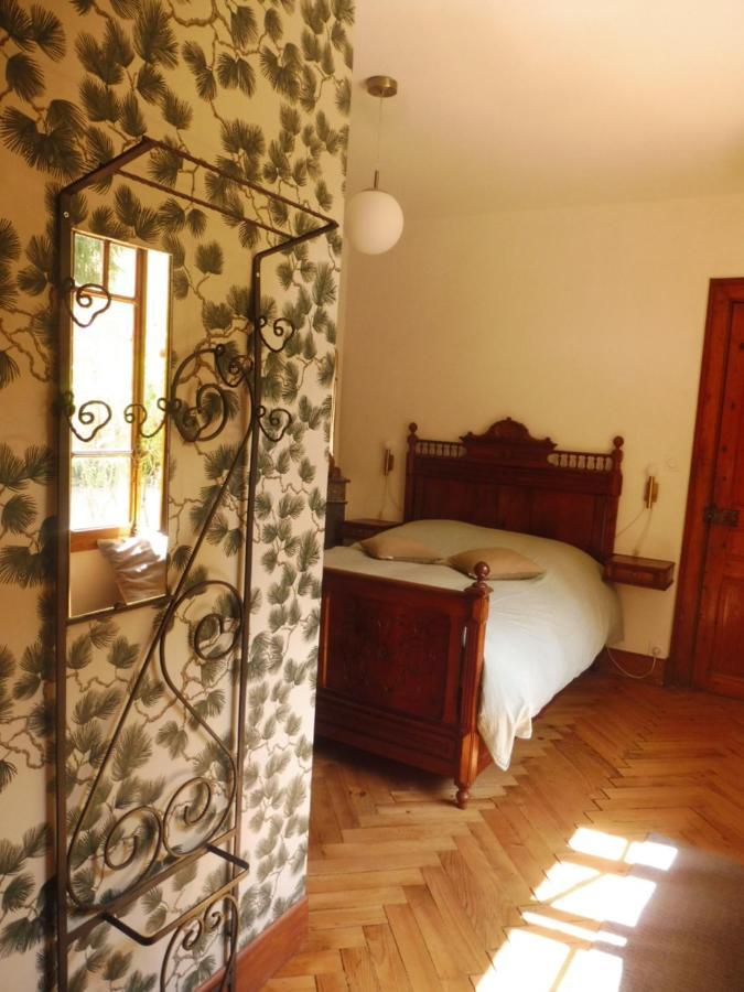 Charmant Appartement Sur Cour, Le Berlingott Баньер-де-Бигор Экстерьер фото